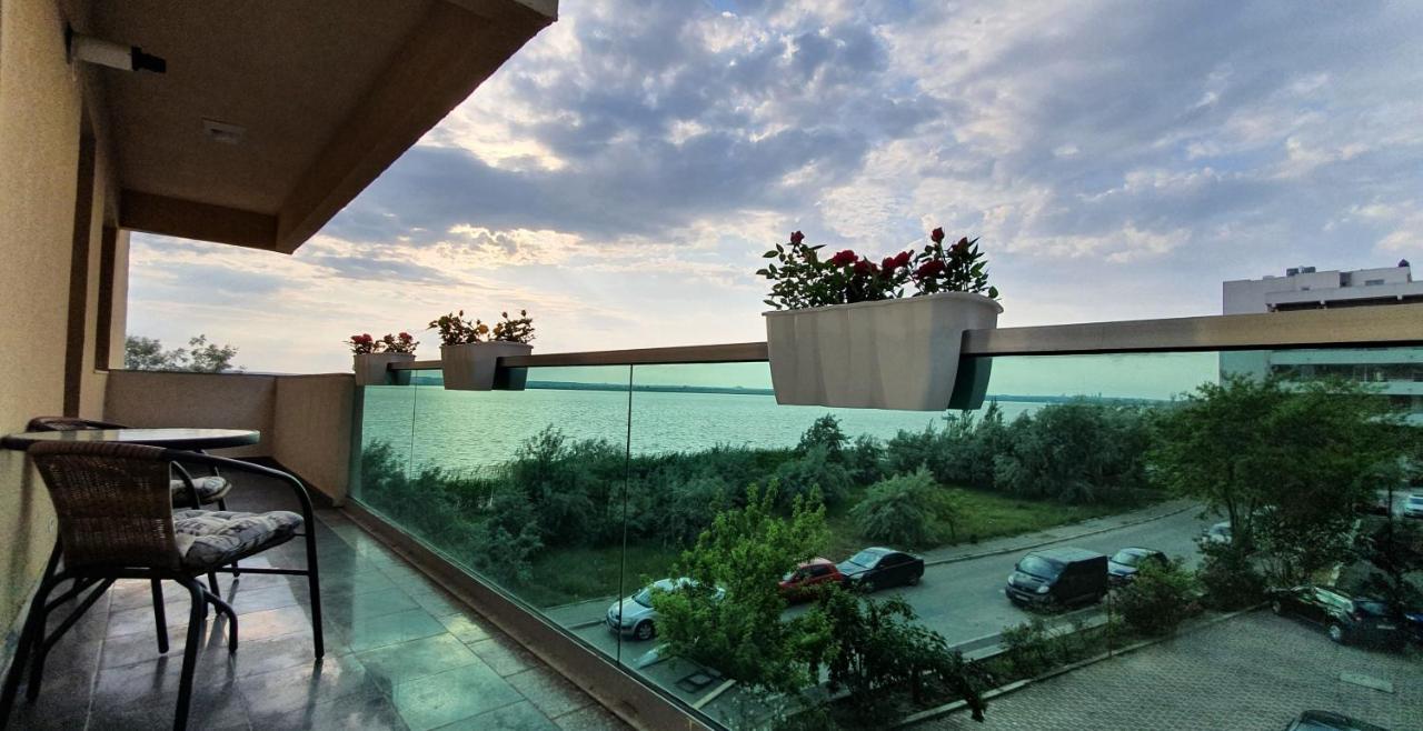 Moonlight Residence Мамая Екстер'єр фото