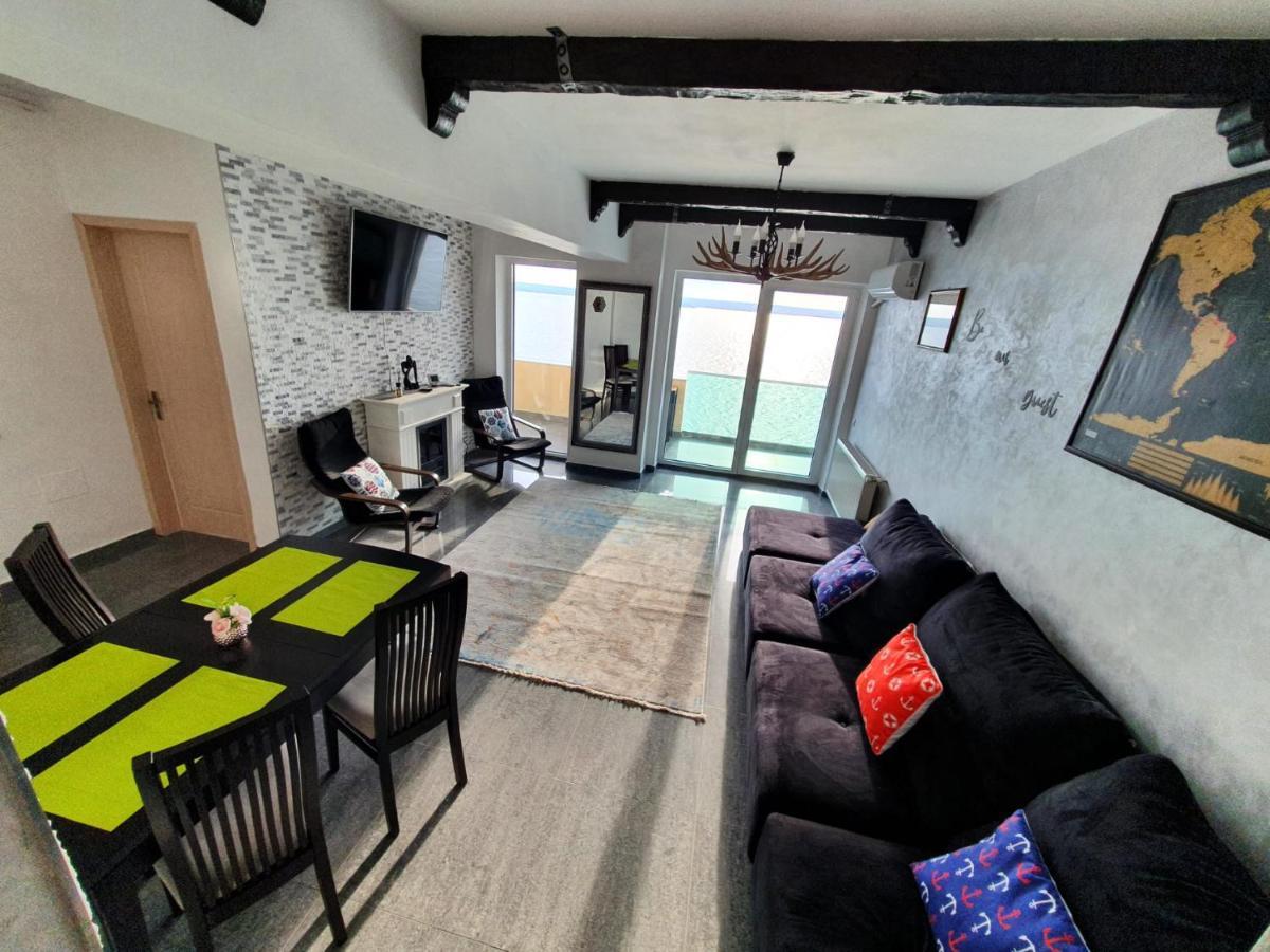 Moonlight Residence Мамая Екстер'єр фото